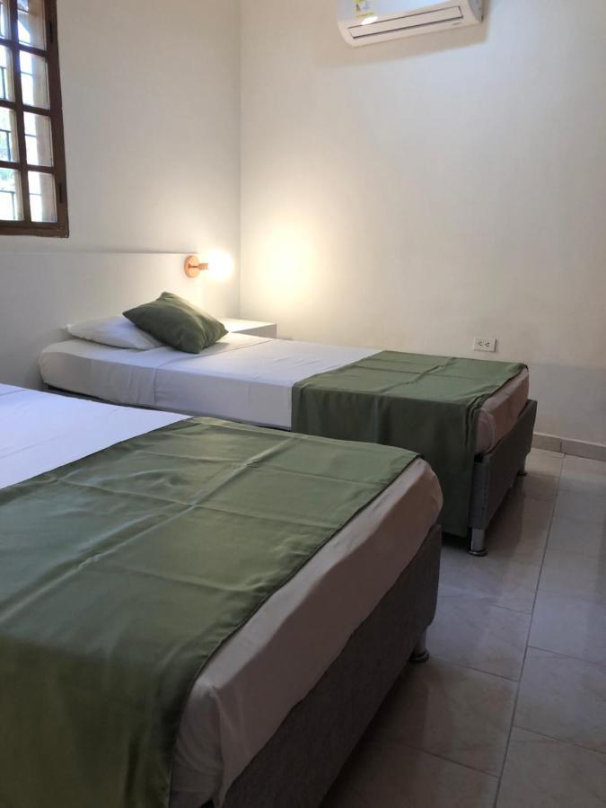 La 10B Hostel Cartagena Exterior photo
