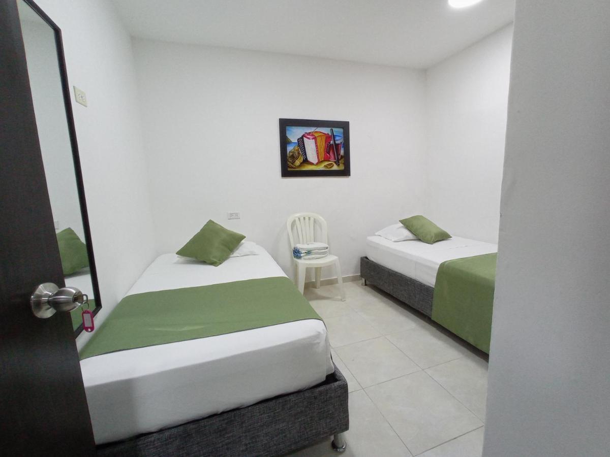 La 10B Hostel Cartagena Exterior photo